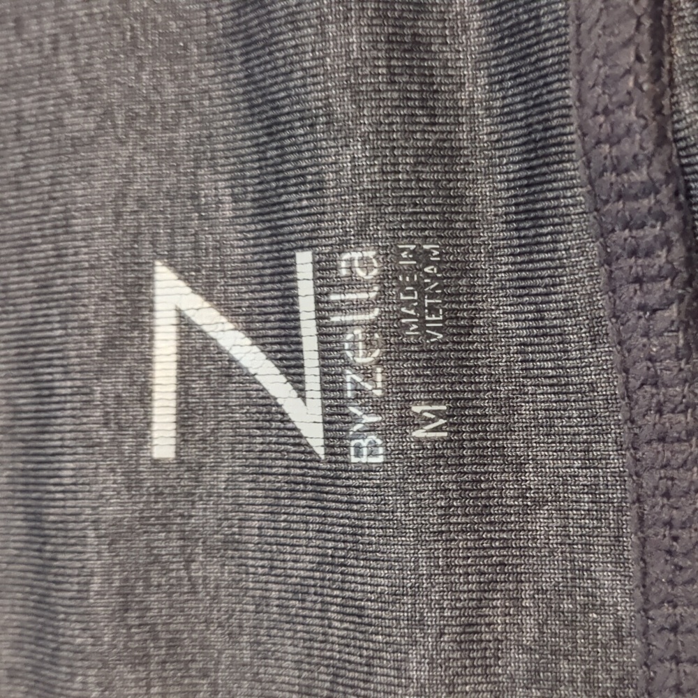 Z by Zella gray and black mesh 7/8 leggings size medium - Picture 2 of 4